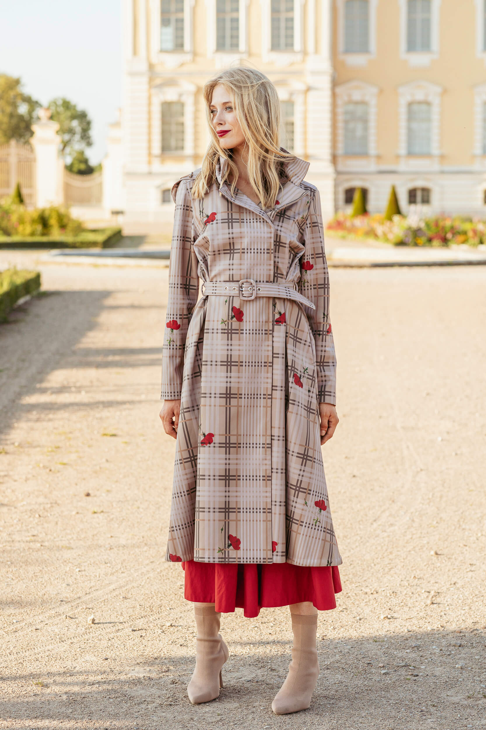 Double Breasted Women's Coat with Front Pleats in Beige | Blush of the Crown - Image 3