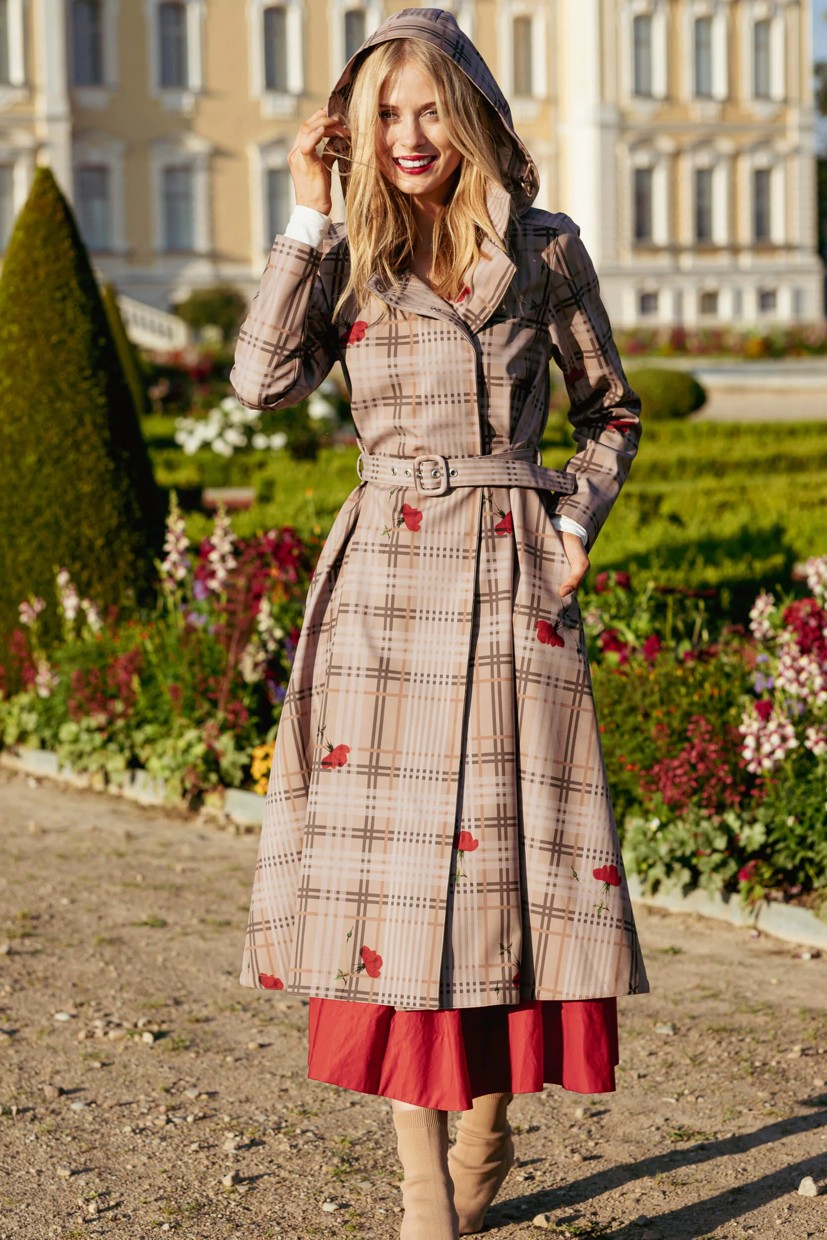 Double Breasted Women's Coat with Front Pleats in Beige | Blush of the Crown - Image 6