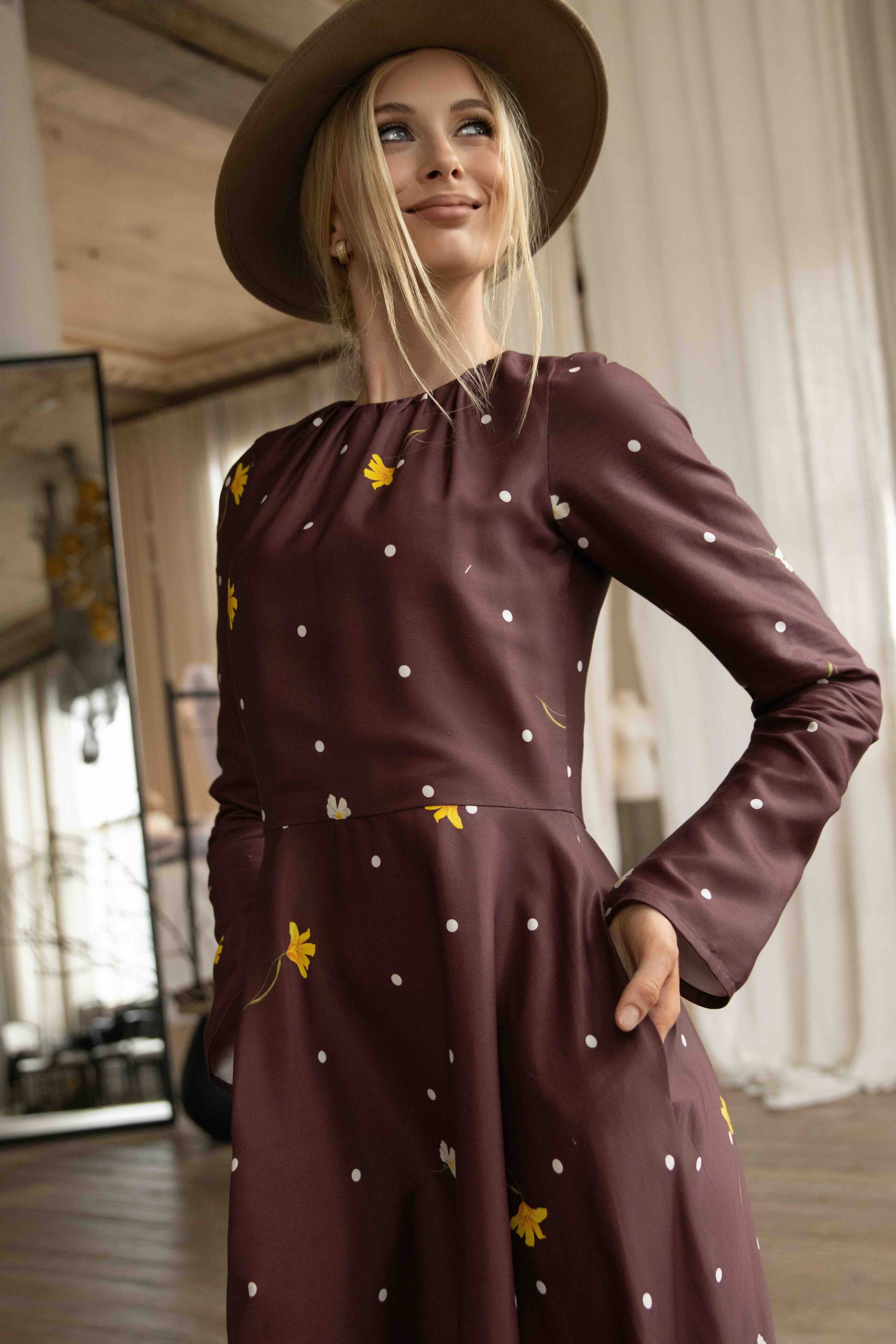 Fit and Flare Long Sleeve Dress in Brown | Vintage Flare - Image 3