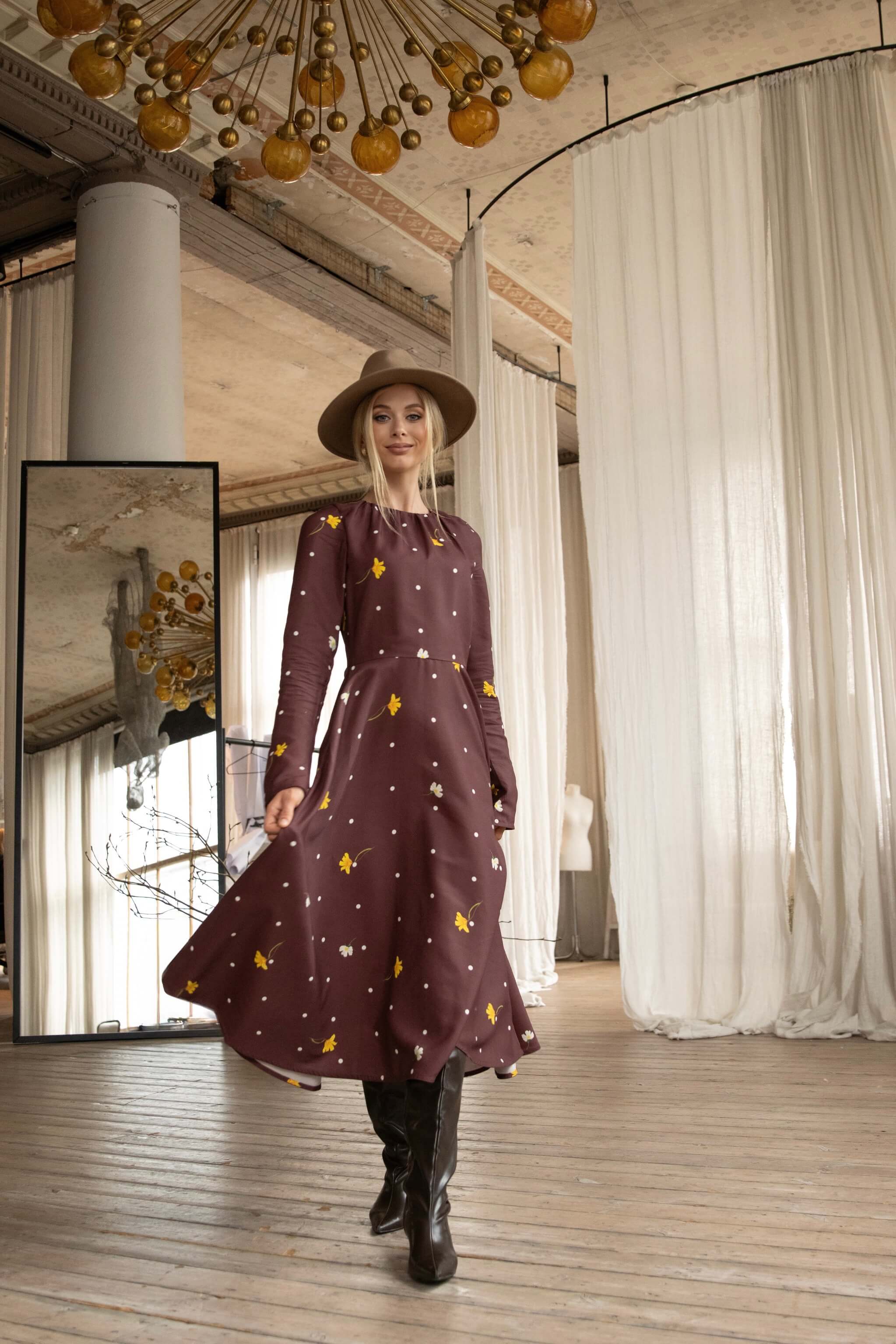 Fit and Flare Long Sleeve Dress in Brown | Vintage Flare - Image 5
