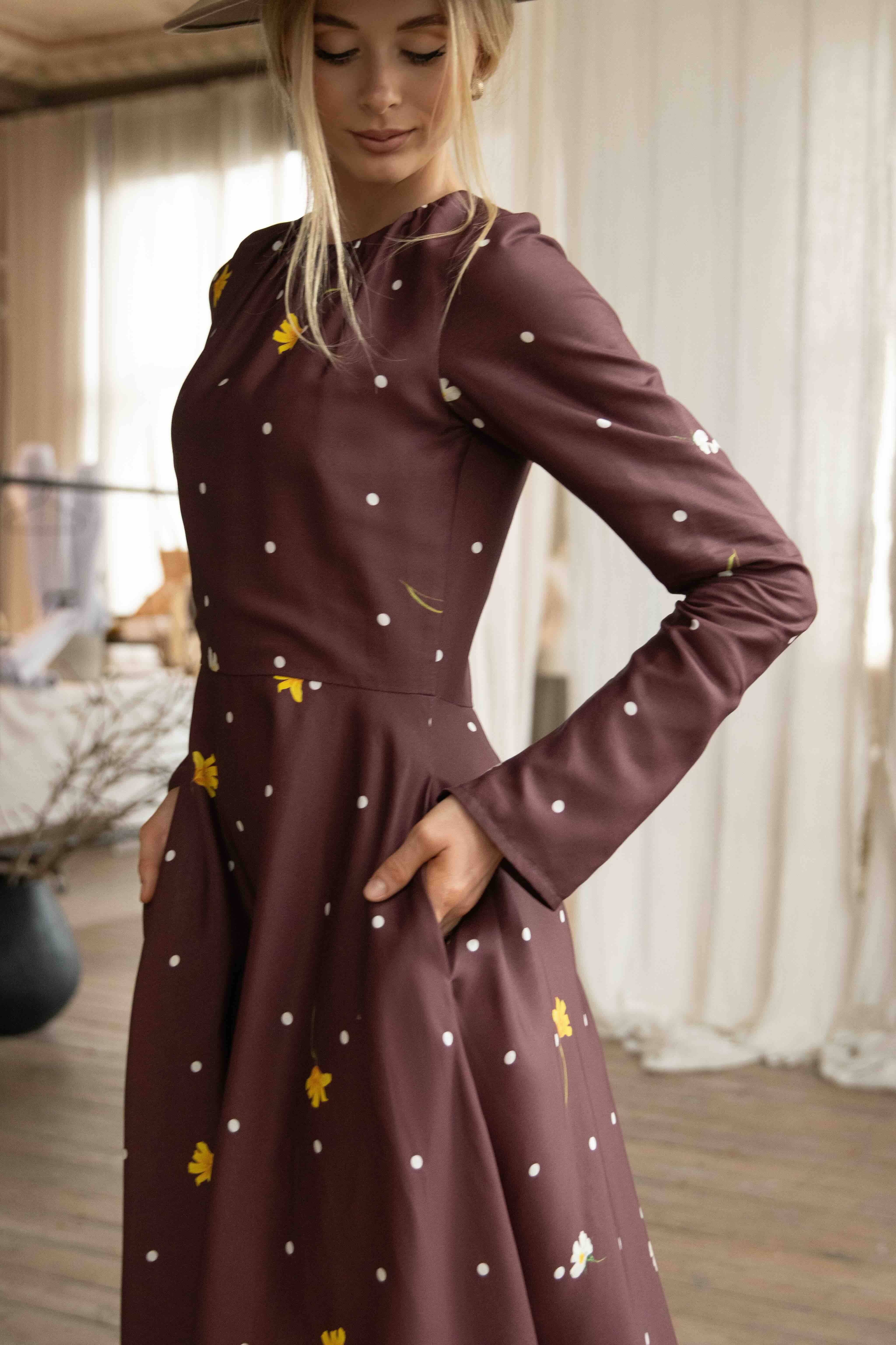 Fit and Flare Long Sleeve Dress in Brown | Vintage Flare - Image 6