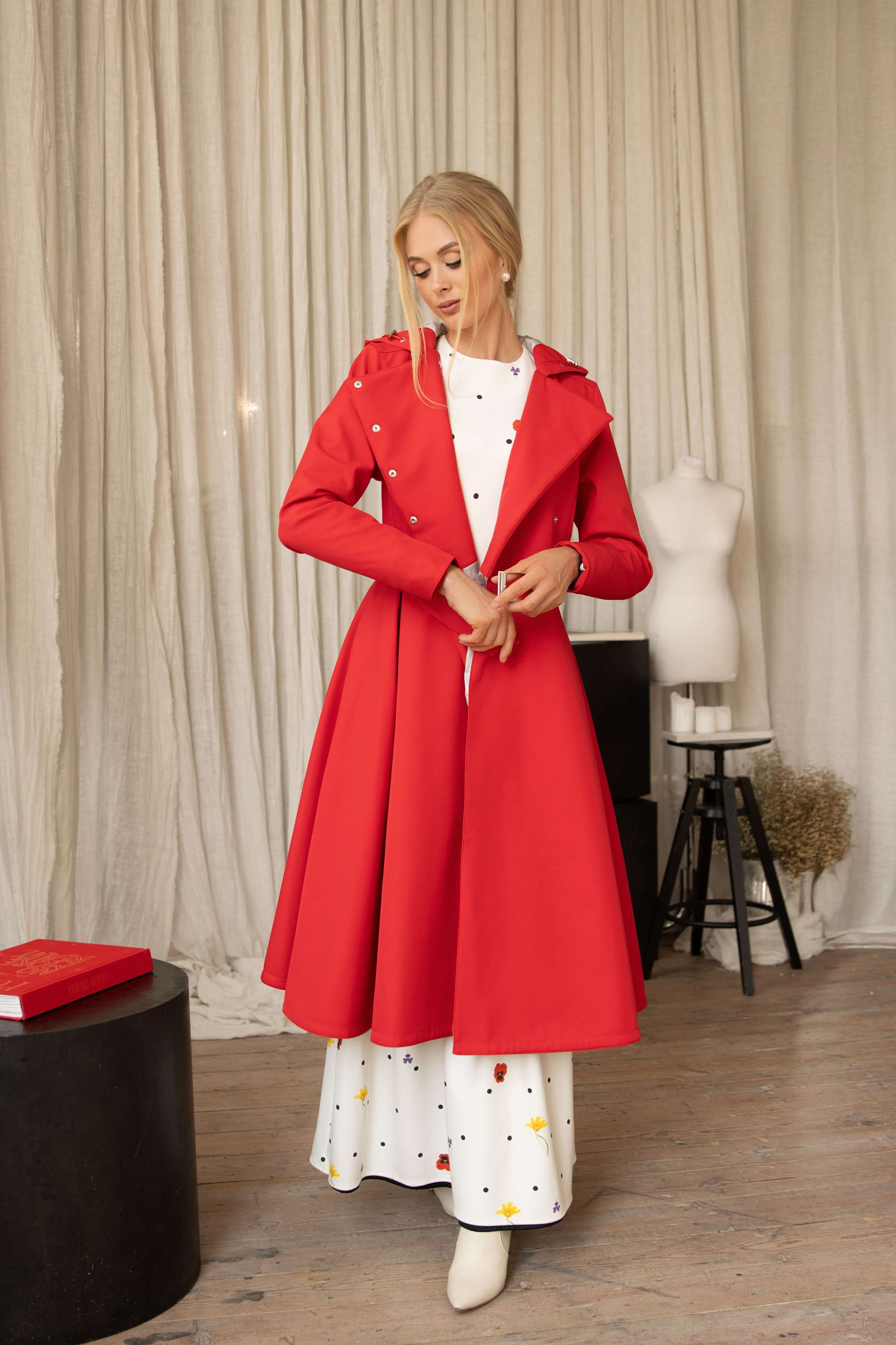Floral Long Sleeve Maxi Dress in White | Dancing Romance - Image 10